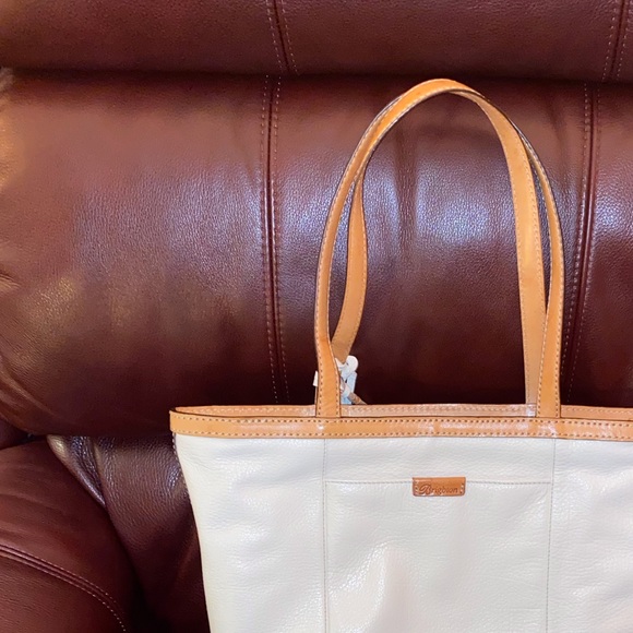 Brighton American flag purse - Picture 3 of 5